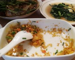 比王刚做的还好吃的黄金蛋炒饭粒粒分明颗颗饱满的做法步骤:6