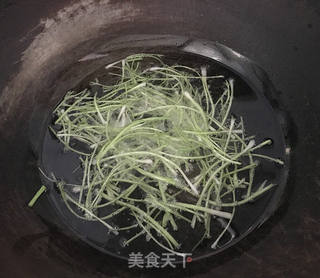香葱火腿肠花卷的做法步骤:4