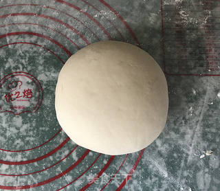 香葱火腿肠花卷的做法步骤:6
