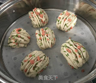 香葱火腿肠花卷的做法步骤:12