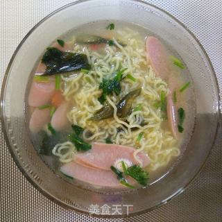 黄瓜咸菜煮海鲜面的做法步骤：9