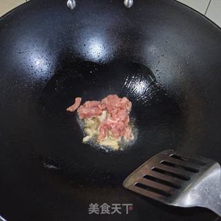 雪菜肉丝炒年糕的做法步骤:4