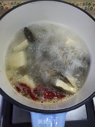 泥鳅冻豆腐汤的做法步骤:6