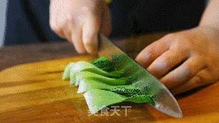 有家鲜厨房 | 油泼面的做法步骤:2