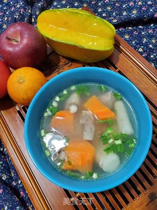 隔沙肉煲胡萝卜山药汤的做法步骤:11