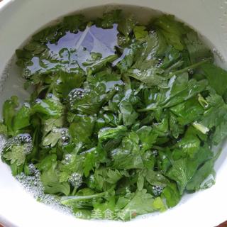 芹菜叶糖醋小咸菜的做法步骤：2