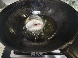 红烧黑鱼段的做法步骤:3