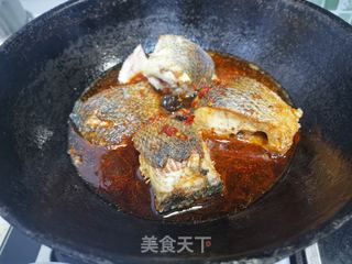 红烧黑鱼段的做法步骤:9