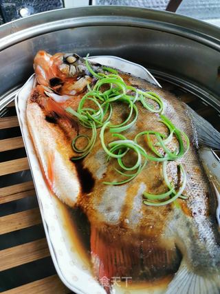 清蒸红石斑鱼的做法步骤:7