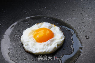 牛奶煮泡面的做法步骤:5