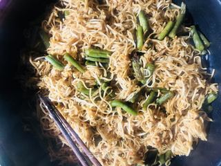 河南老家豆角焖面的做法步骤:8