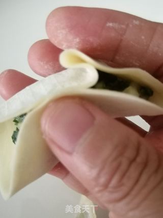 猪肉韭菜饺子的做法步骤:8