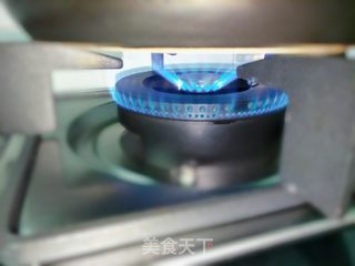桂圆莲子大骨汤的做法步骤:6