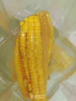 玉米汁的做法步骤：2