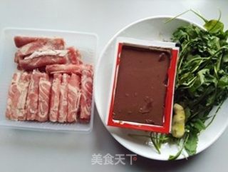 羊肉鸭血荠菜汤的做法步骤：1