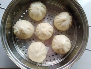 雪菜肉包的做法步骤:9