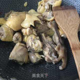 芋头炖柴鸡的做法步骤：13