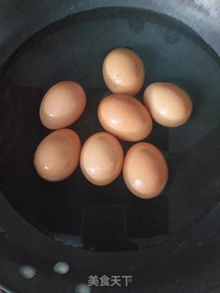 香卤鸡翅根鸡蛋的做法步骤:2