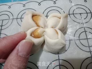 芝麻酱花卷的做法步骤:8