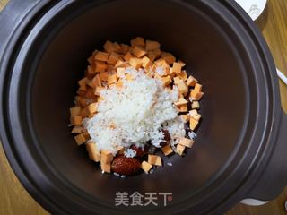 电炖锅版的红薯红豆花生粥的做法步骤:6