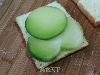 鸡蛋青萝卜三明治的做法步骤:4
