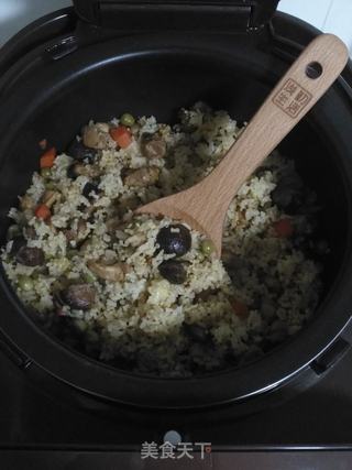 香菇鸡肉焖杂粮饭的做法步骤:10