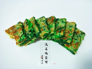 菠菜鸡蛋饼的做法步骤：1