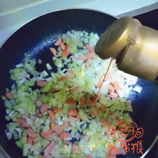 西芹鸡蛋炒米饭的做法步骤:7