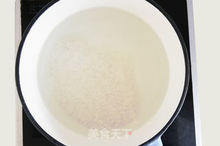#Harthsun珐琅铸铁锅试用报告# 宝宝辅食12M+——什锦蔬菜火腿粥的做法步骤:3
