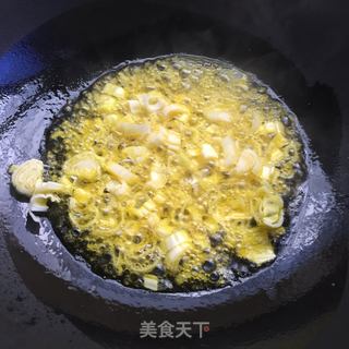 酸辣肉末臊子的做法步骤：3