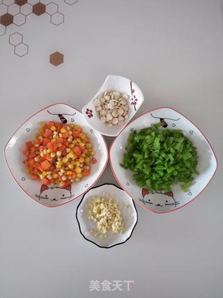 杏仁芹菜杂蔬拌的做法步骤:5