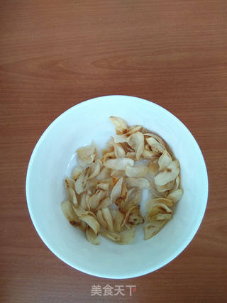 百合绿豆粥的做法步骤:2