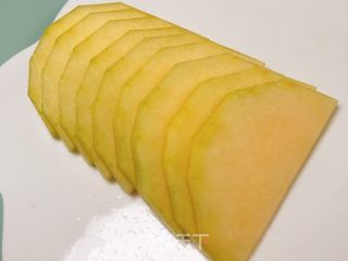 宝宝辅食南瓜山药泥的做法步骤:2