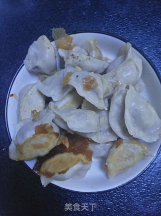 酸菜饺子的做法步骤:18