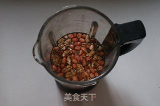 核桃花生露的做法步骤：2