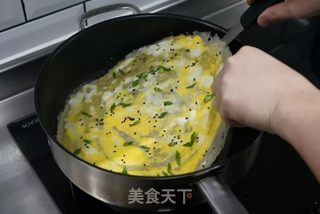 家庭自制煎饼的做法步骤：4