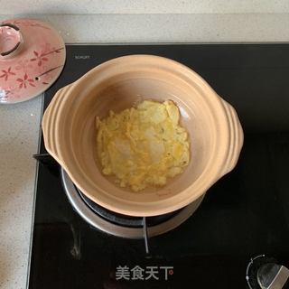 番茄金针菇浓汤烩饭的做法步骤：2