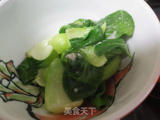 鸡蛋青菜热汤面的做法步骤：7