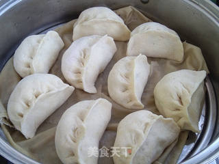 香菇白菜馅发面蒸饺的做法步骤:11
