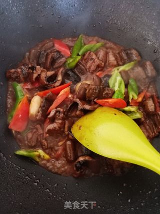 红烧黄鳝的做法步骤:9