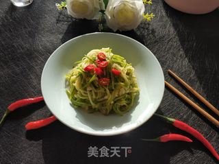 凉拌角瓜丝的做法步骤:7