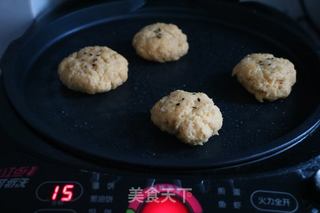 玉米饼的做法步骤：5