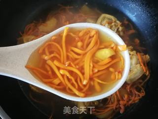 虫草花鸡腿汤的做法步骤:11