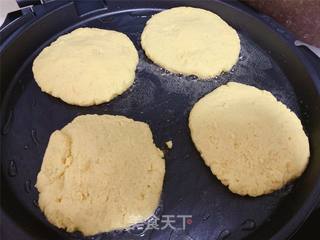 玉米豆面贴饼子的做法步骤:5