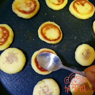 红薯棋子饼的做法步骤:16