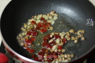 酸豆角鸭米煲仔饭的做法步骤：11