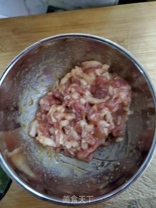 韭菜鲜肉馅南瓜蒸饺的做法步骤:8