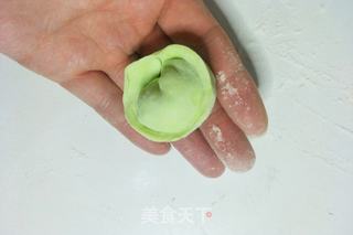 美味彩色饺子的做法步骤:13
