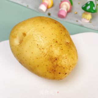 宝宝辅食红枣土豆泥的做法步骤：1