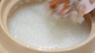 大虾蔬菜砂锅粥的做法步骤:4